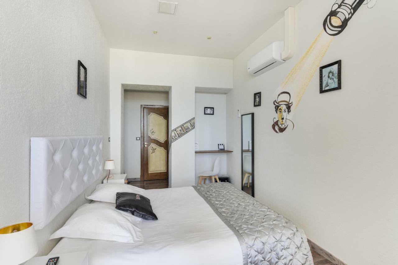 Le Marina B Hotel La Ciotat Kültér fotó